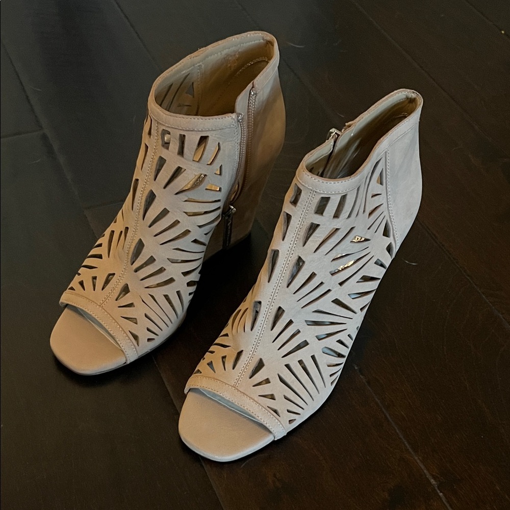 BCBGeneration Beige Cutout Ankle Booties